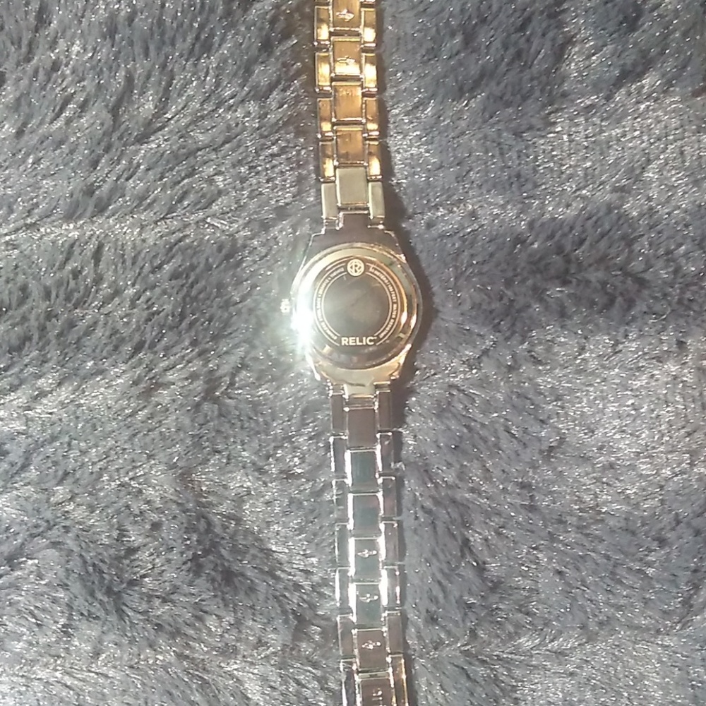 Watch - Picture 3 of 3